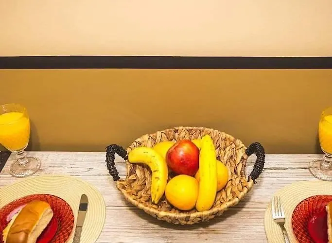 Irida Cozy House Center