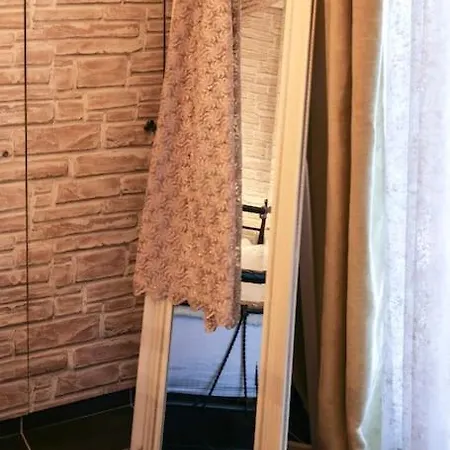 Irida Cozy House Center * Volos