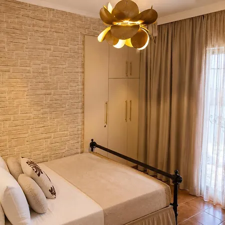 Irida Cozy House By Evagelias Homes アパート *
