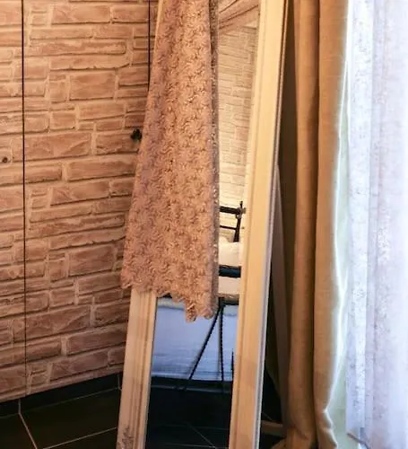 Irida Cozy House Center * Vólos